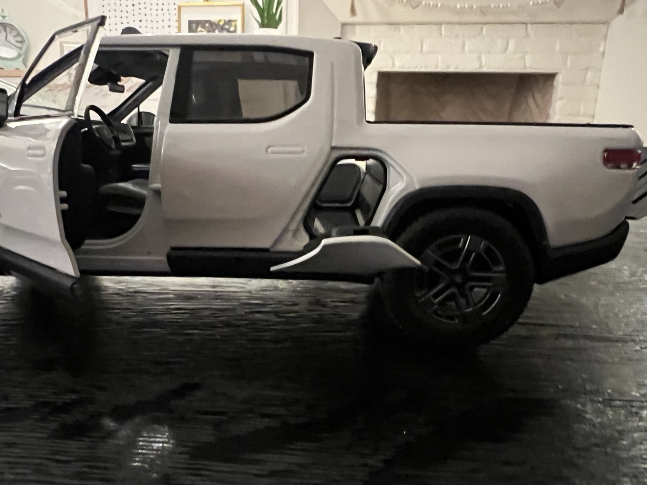 R1T Scale Model side profile with doors open